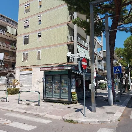 La Casa Al Cancello Rotto Bari Exterior photo